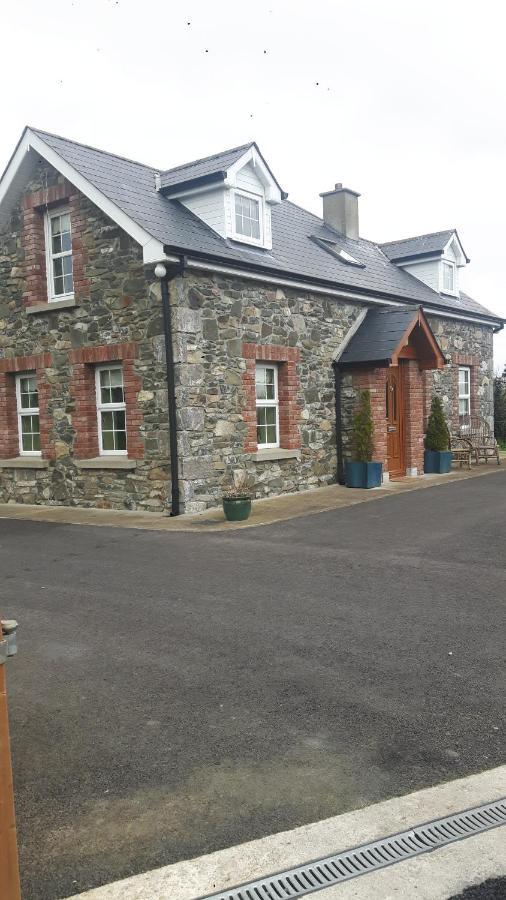 Nellies Cottage B&B Kilcogy Exterior photo